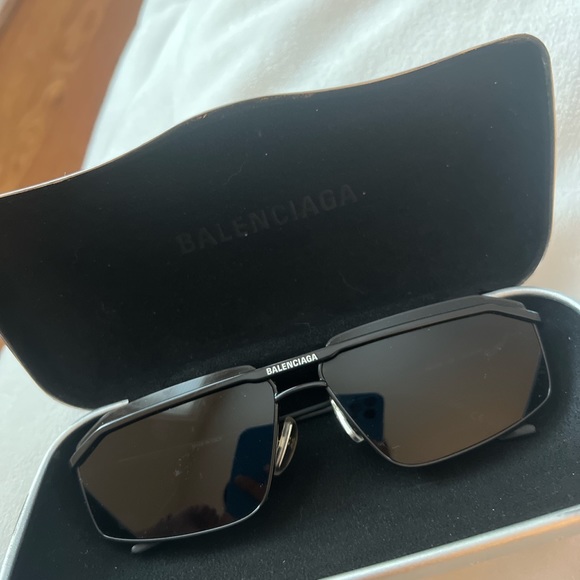 Balenciaga Aviator Sunglasses - Picture 2 of 6